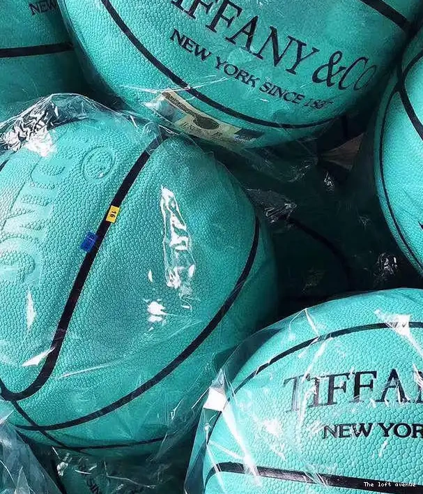 & TIFFANY CO BASKETBALL 0630